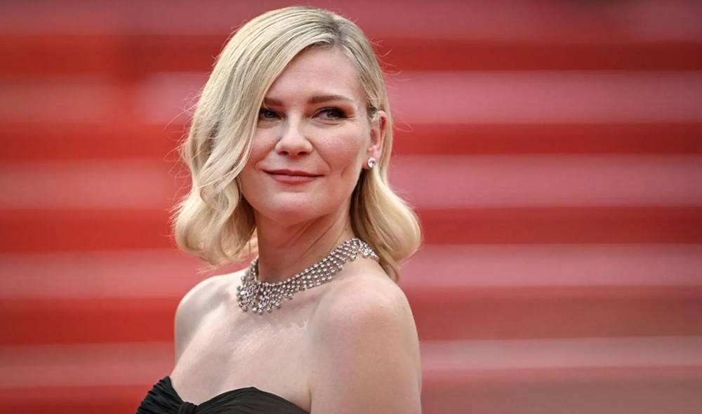 Kirsten Dunst kübik dünyaya adım atıyor: Oyuncu, «Minecraft: Film» devam filminde önemli bir rol üstlenecek